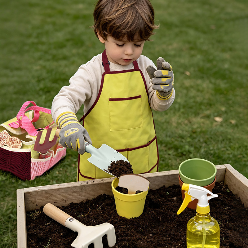ชุดเครื่องมือทำสวนสำหรับเด็ก ข - Gardening Tools Set Gift บทวิจารณ์และราคา