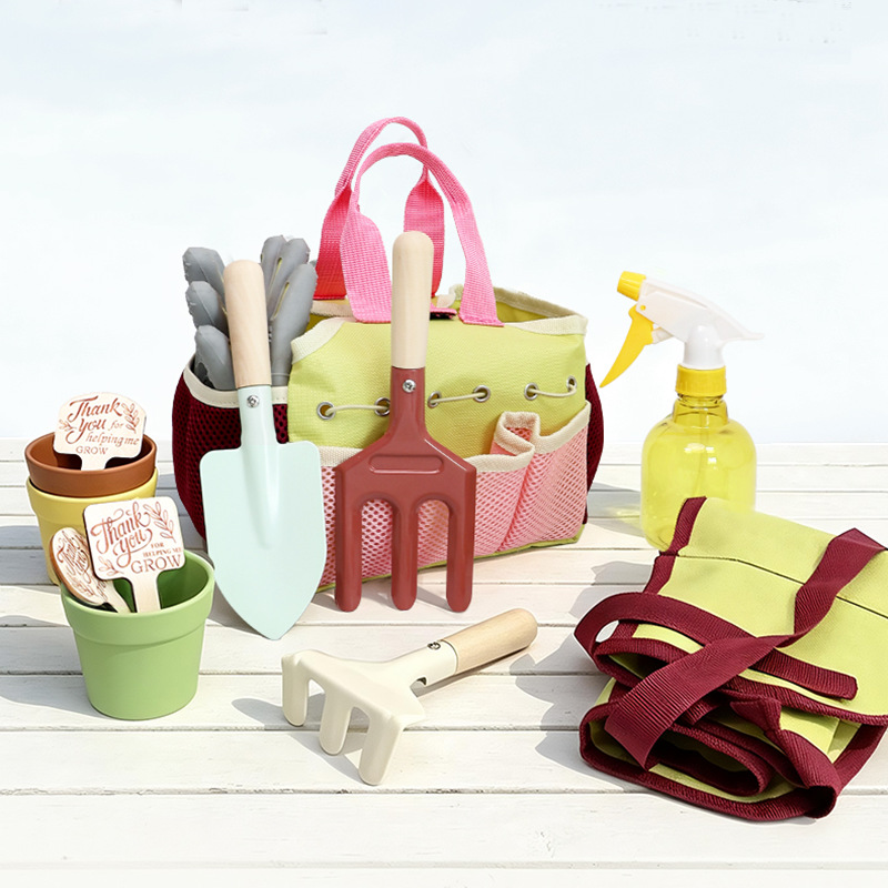 ชุดเครื่องมือทำสวนสำหรับเด็ก ข - Gardening Tools Set Gift บทวิจารณ์และราคา